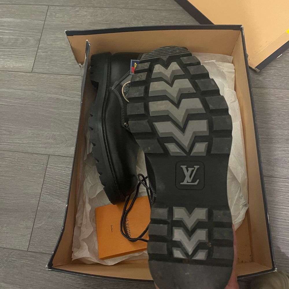 Louis Vuitton Black and Gray Leather Boots - Picture 3 of 6